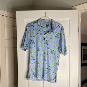 Construct golf medium Light Blue Cactus Print Men's Casual Shirt. AOP